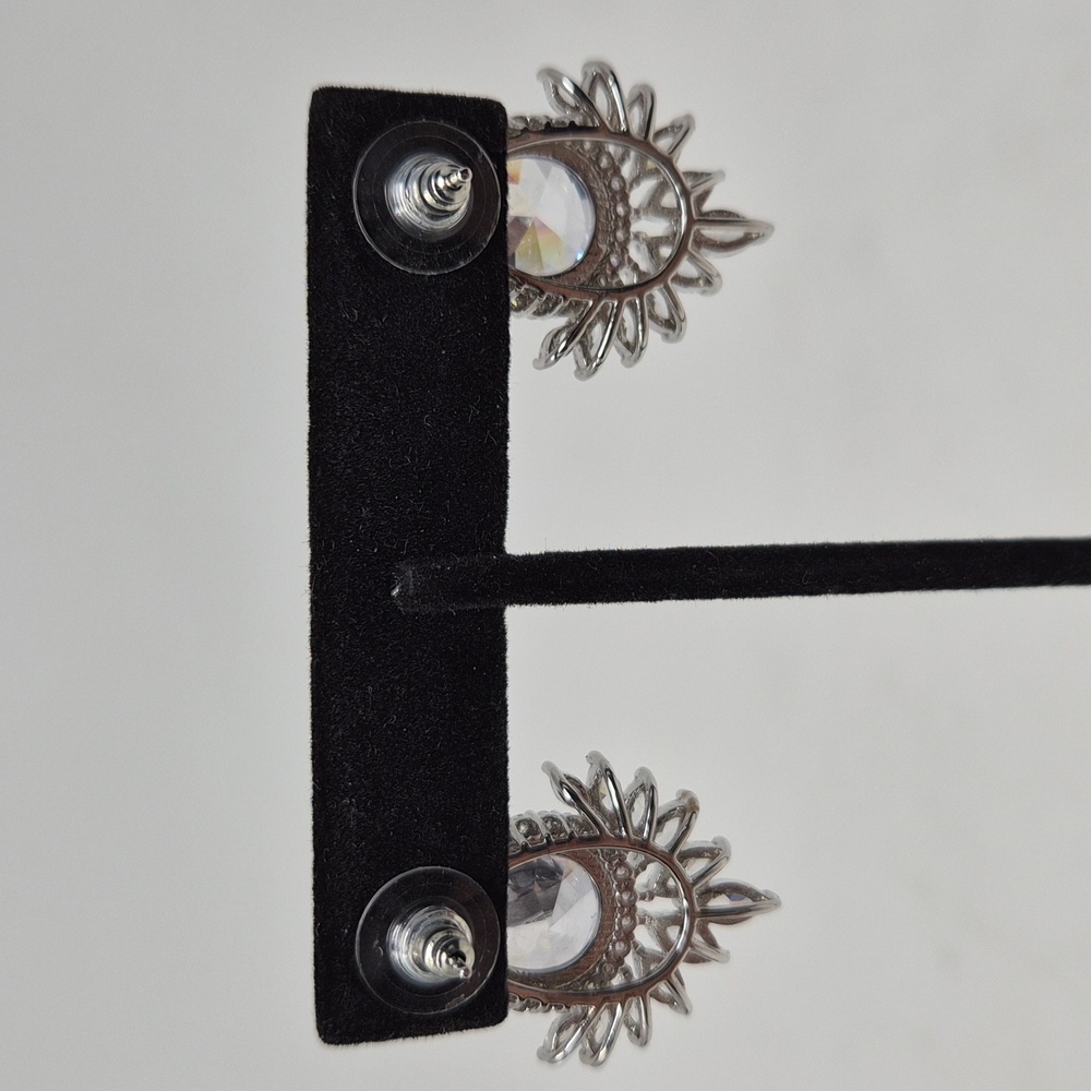 Source Unknown Silver Teardrop Crystal Earrings - image 5